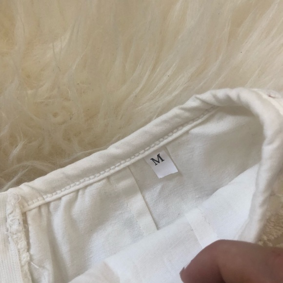 🌸🌻PERFECT LACE SKIRTS🌻🌸 - Picture 2 of 4